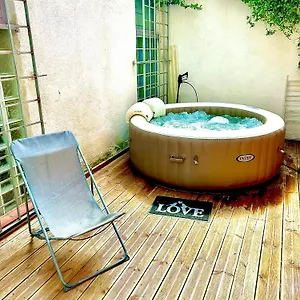  Apartamento Le Patio Jacuzzi Centre