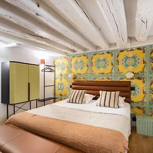 https://joyful-apartment-2br6p-heart-oflouvre.fr-paris.fr
